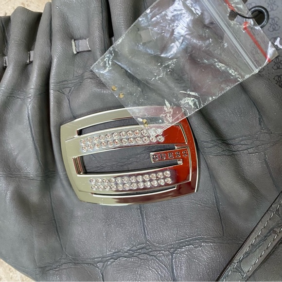 Small Evening Clutch Handbag Rhinestones Faux Grey Leather Animal Print Guess - Picture 12 of 13